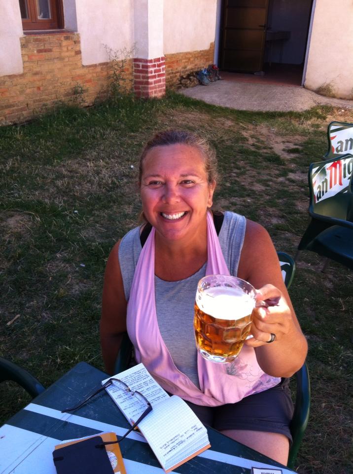 End of day beer at our albergue in Ledigos