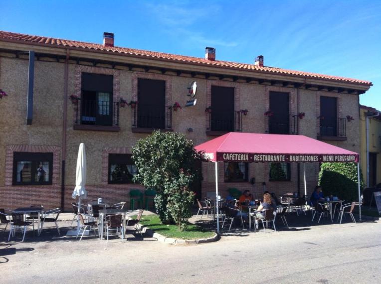 Our albergue/hotel in El Burgo Ranero