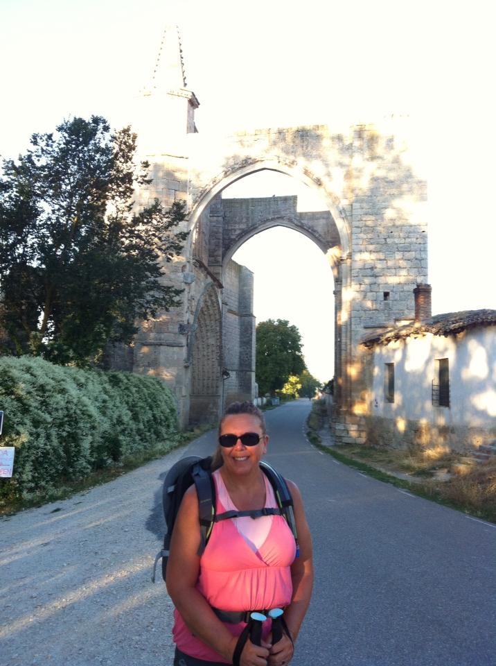 Tracy at San Antón convent, 14th century