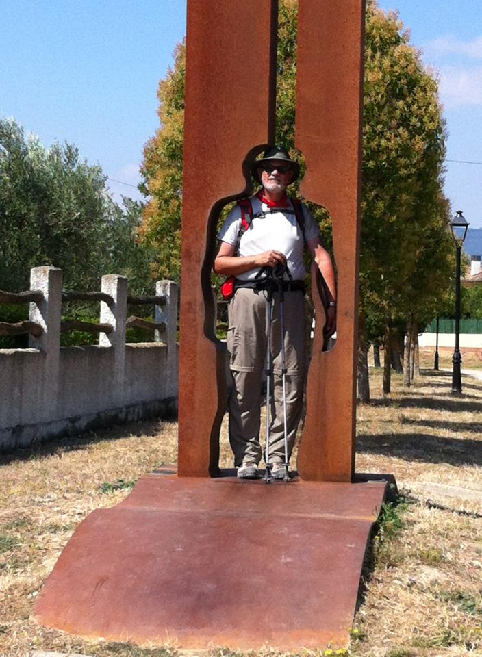 Obanos pilgrim sculpture – the city was getting ready for their annual festival – everyone wearing white and red.