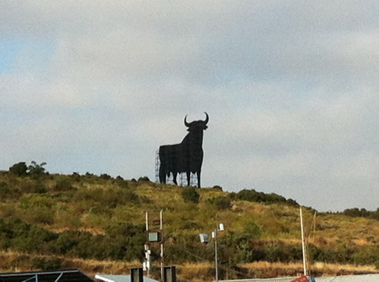 Bull sculpture near Logrono