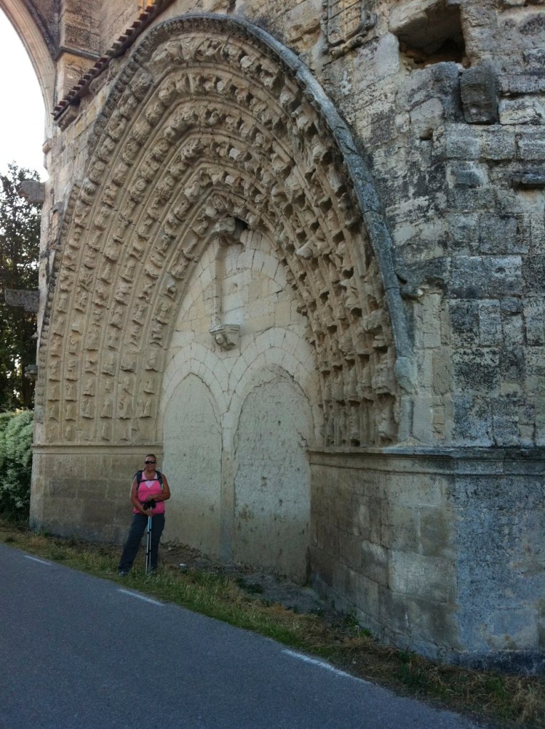 Tracy at the portico of San Antón convent, 14th century