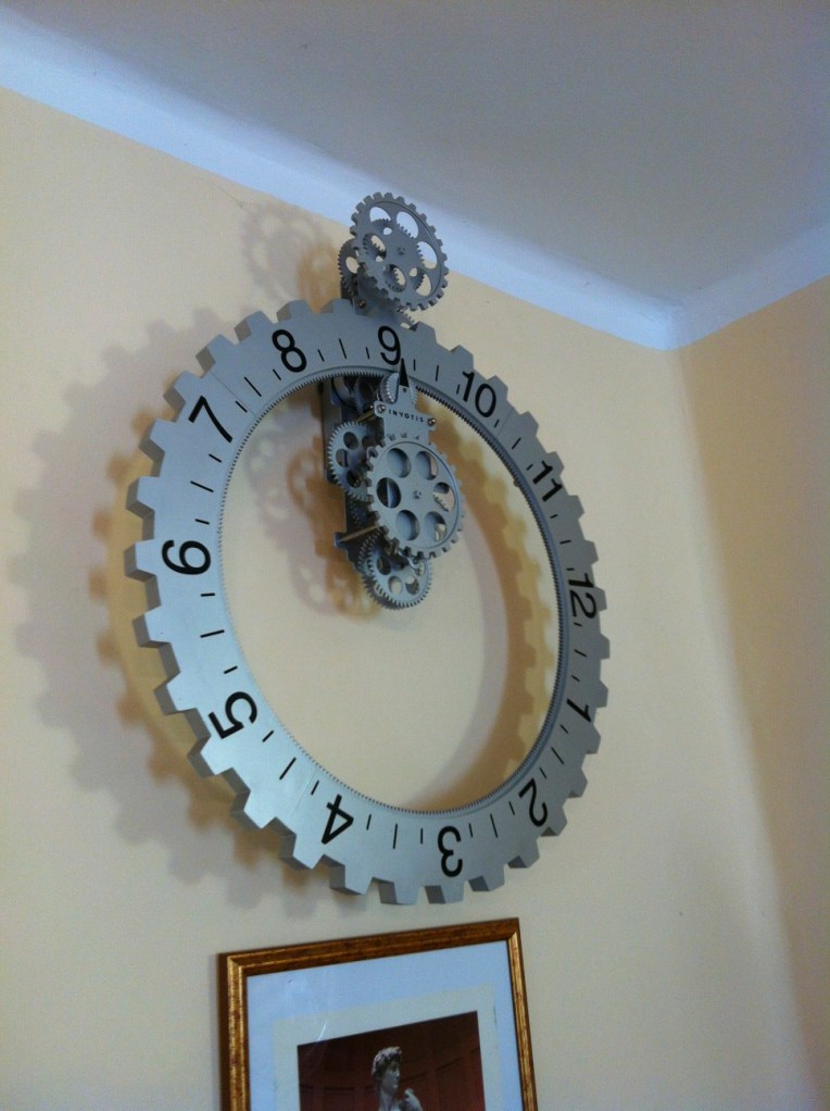 Interesting clock in Moratinos