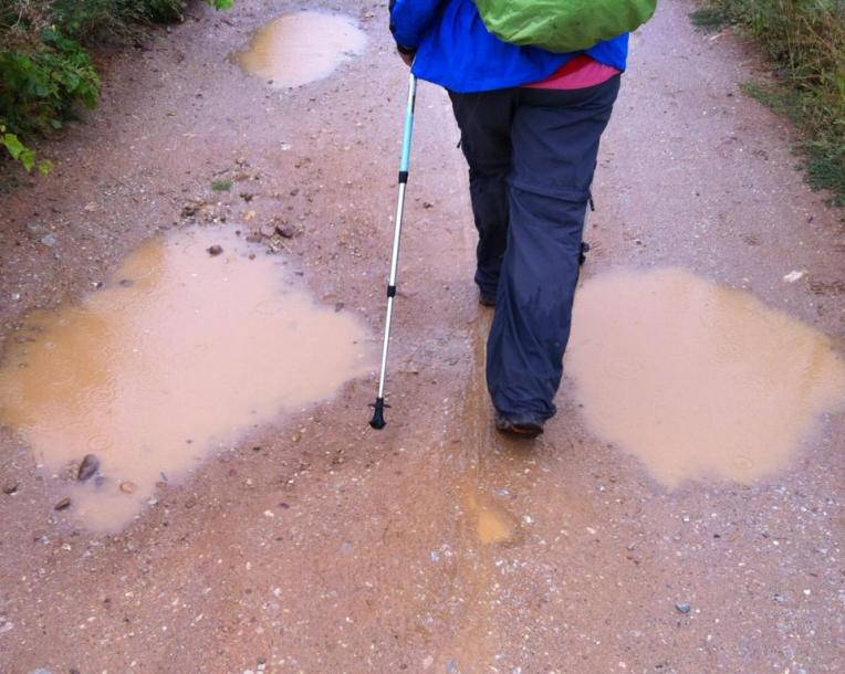 Mucky trail outside of Compostilla