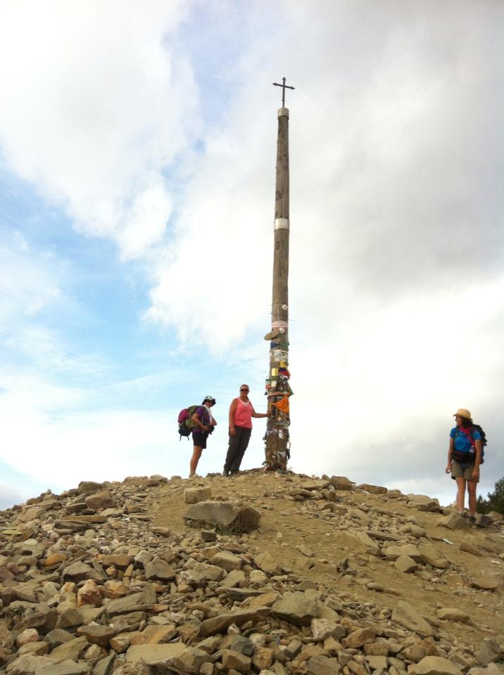 Tracy at Cruz de Ferro