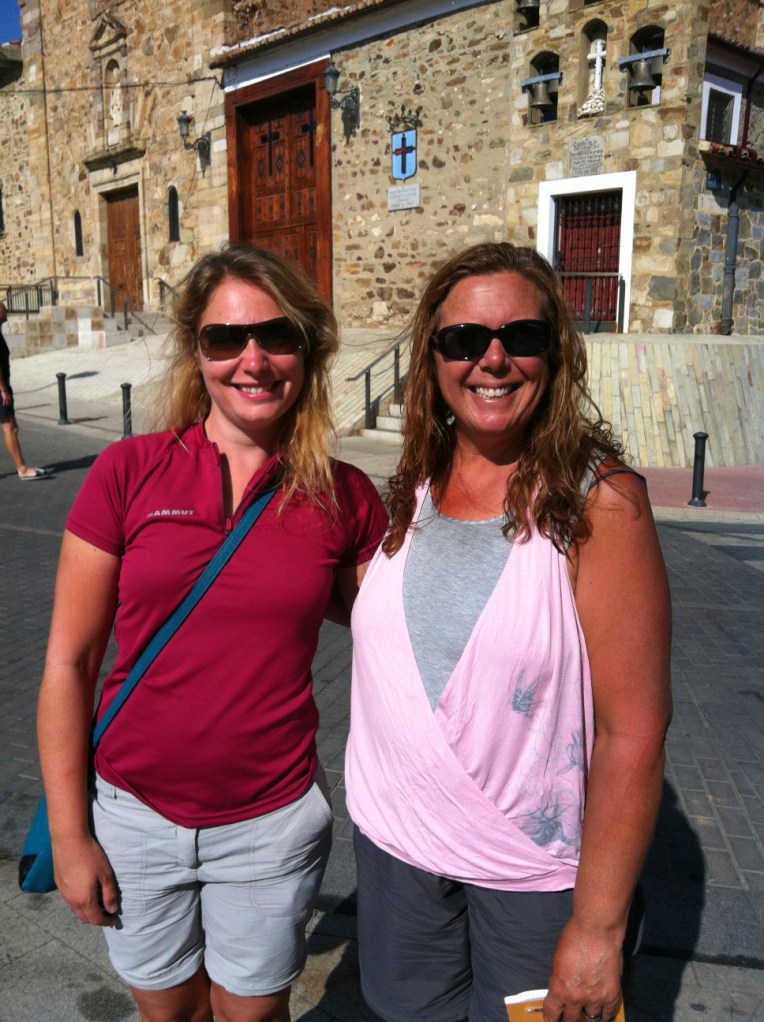Tracy with Julie (Germany) outside the albergue in Astorga