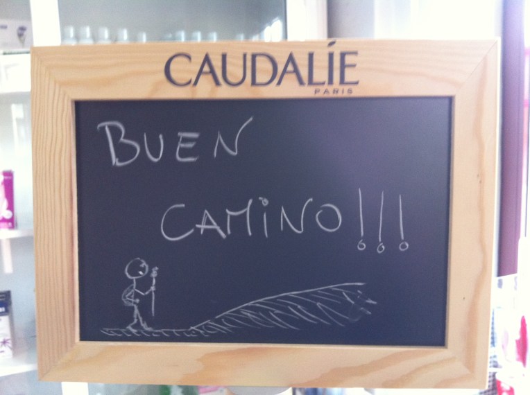 Pilgrim wishes at the bar in Triacastela