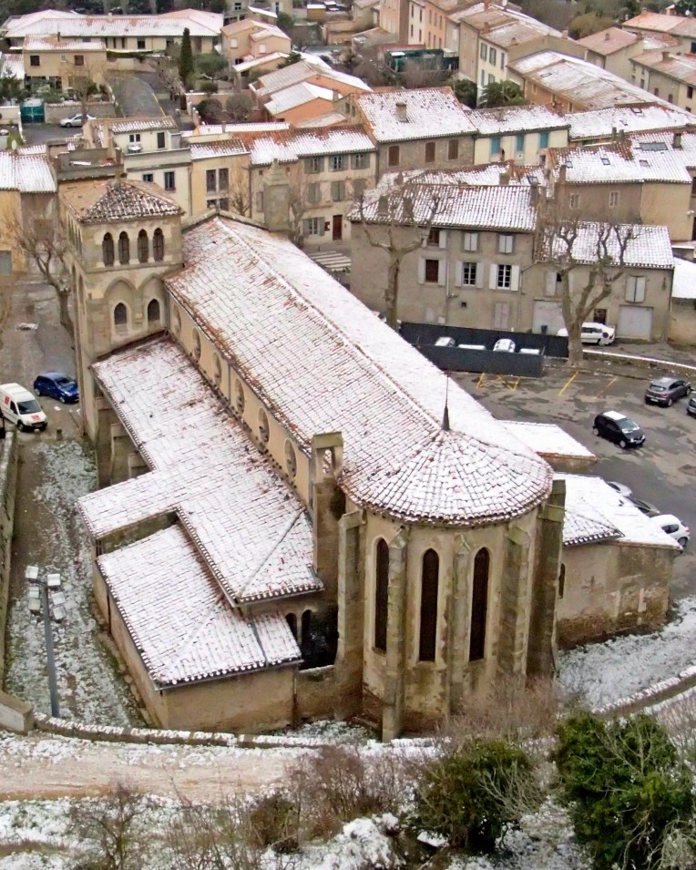 Snow on the roof of Eglise Saint-Gimer (Church of Saint Gimer) seen from the ramparts of le Cité de Carcassonne.