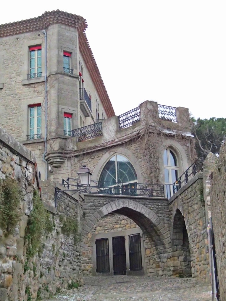 Rue du Four Saint-Nazaire within le Cité de Carcassonne.