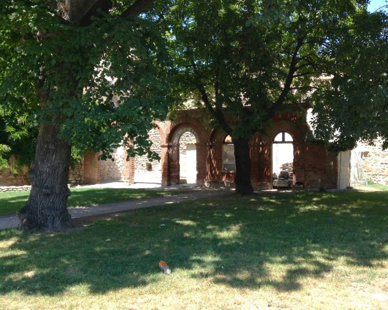Arches near the ramparts on the hospice grounds.