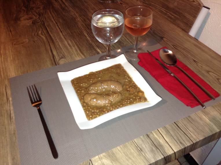 Saucisse et lentilles